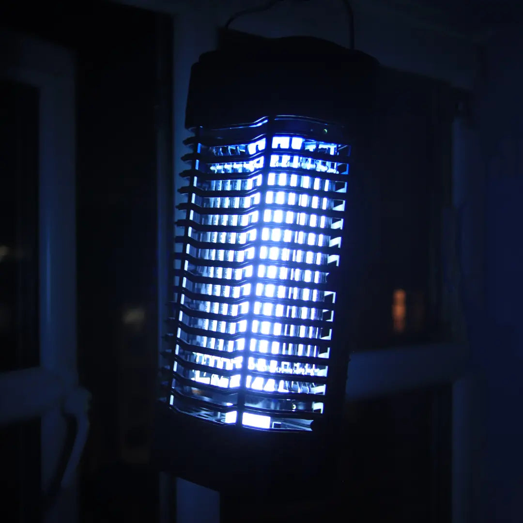 Refurbished - Senelux 18w 4200v Humane Bug Zapper with UV Light Lure-3