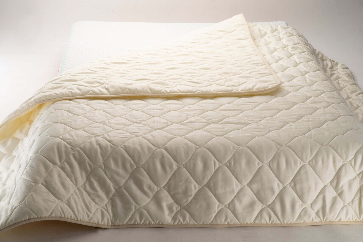 Natural Merino Wool Blanket-1